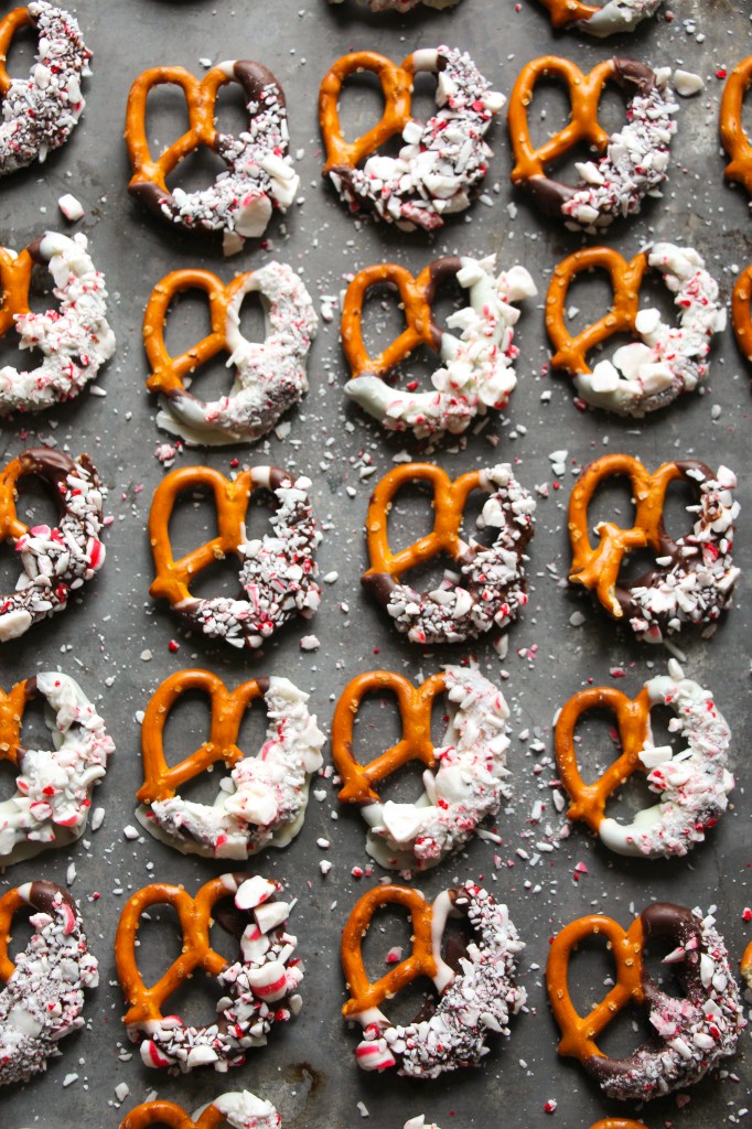 peppermint-bark-pretzels-5-682x1024